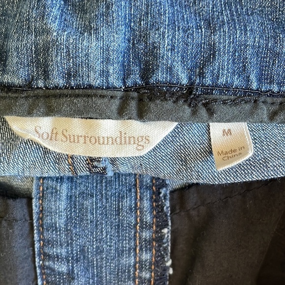 Soft Surroundings Cropped Pull On Jeans - Picture 3 of 5